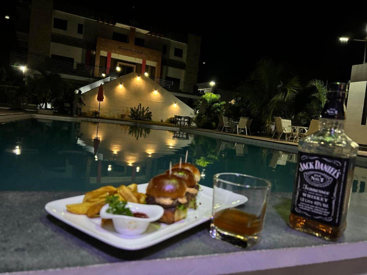 Majesty Palm Resort Mahajanga Luaran gambar
